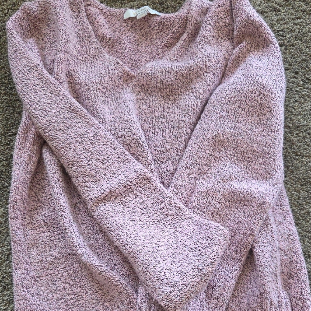 Elegant Mauve Knit Sweater